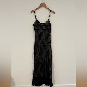 Long lace print dress